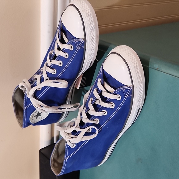 Converse All Stars hightops men's size 12 women's size 14 - Picture 2 of 9